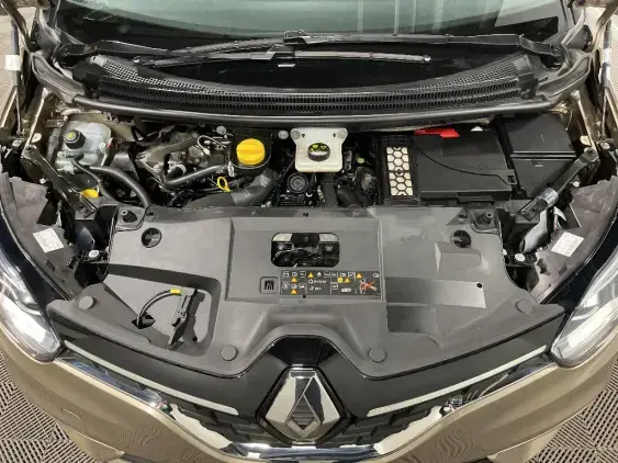 RENAULT SCENIC IV - voiture d'occasion - Photo 21