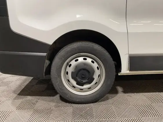 RENAULT TRAFIC FG III - voiture d'occasion - Photo 25