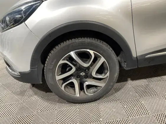 RENAULT CAPTUR - voiture d'occasion - Photo 23