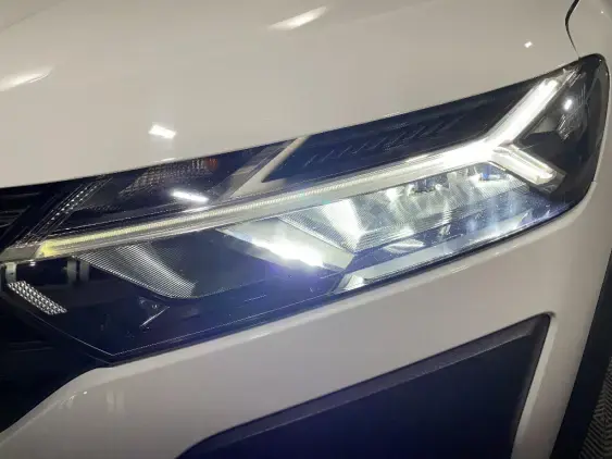 DACIA SANDERO III - voiture d'occasion - Photo 22