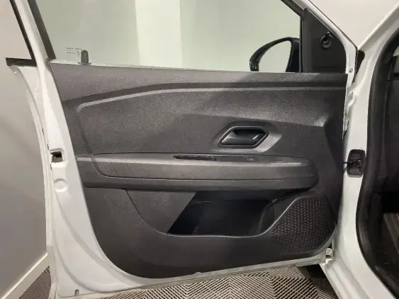 DACIA SANDERO III - voiture d'occasion - Photo 18