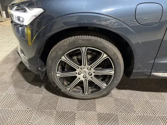 VOLVO XC60 II - voiture d'occasion - Photo 23