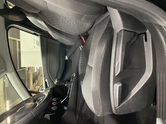 RENAULT CLIO V - voiture d'occasion - Photo 18