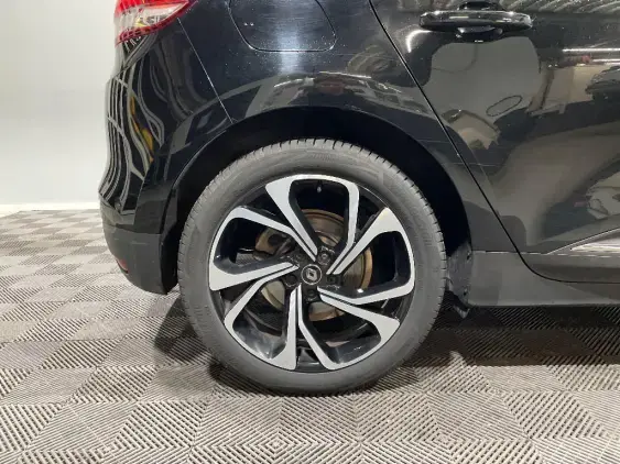 RENAULT SCENIC IV - voiture d'occasion - Photo 25