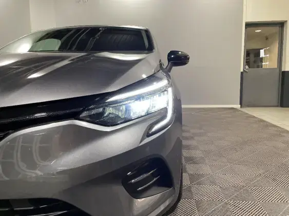 RENAULT CLIO V - voiture d'occasion - Photo 22