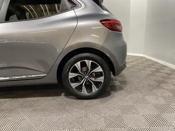 RENAULT CLIO V - voiture d'occasion - Photo 24