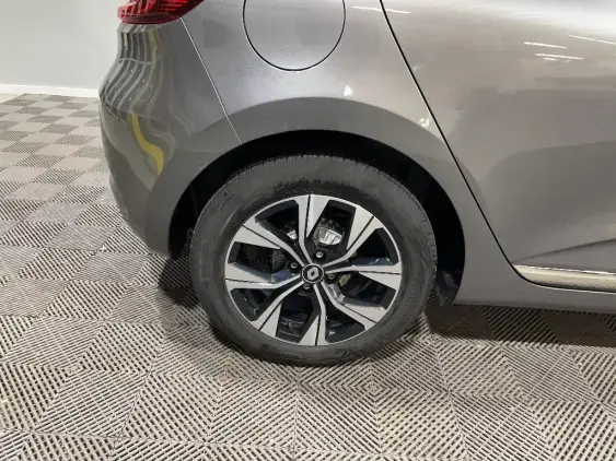 RENAULT CLIO V - voiture d'occasion - Photo 25