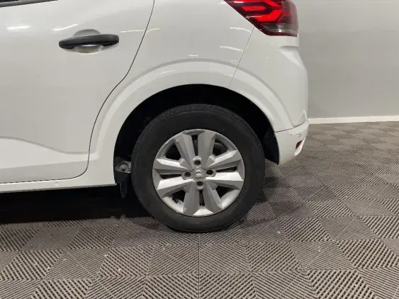 DACIA SANDERO III - voiture d'occasion - Photo 23