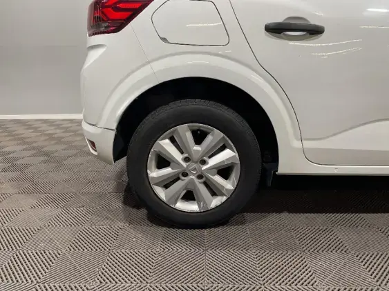 DACIA SANDERO III - voiture d'occasion - Photo 24