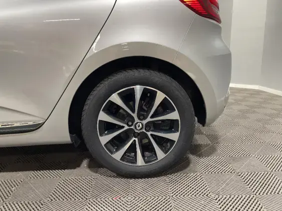 RENAULT CLIO V - voiture d'occasion - Photo 24