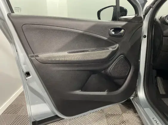 RENAULT ZOE - voiture d'occasion - Photo 19