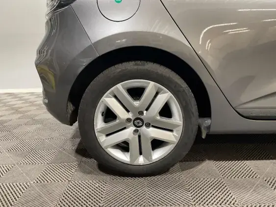 RENAULT CLIO V - voiture d'occasion - Photo 24