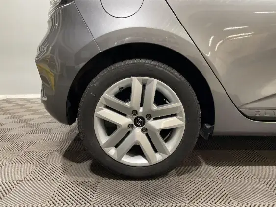 RENAULT CLIO V - voiture d'occasion - Photo 24