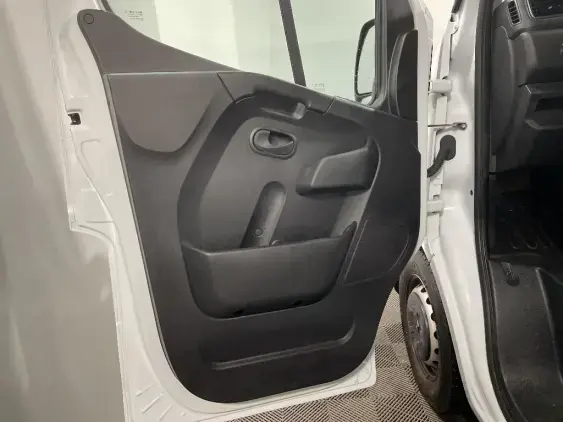 RENAULT MASTER III - voiture d'occasion - Photo 15