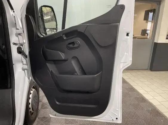 RENAULT MASTER III - voiture d'occasion - Photo 16