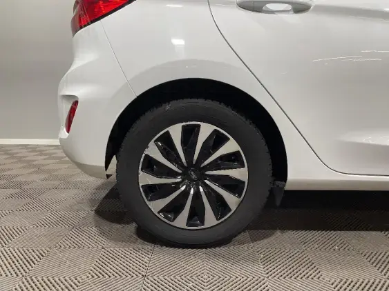 FORD FIESTA VII - voiture d'occasion - Photo 25