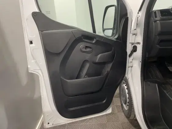 RENAULT MASTER FG III - voiture d'occasion - Photo 17