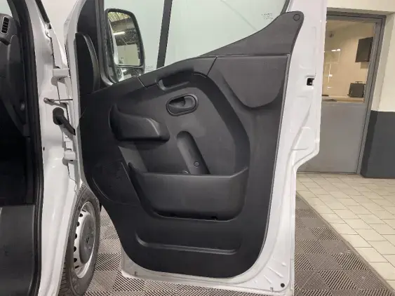 RENAULT MASTER FG III - voiture d'occasion - Photo 18