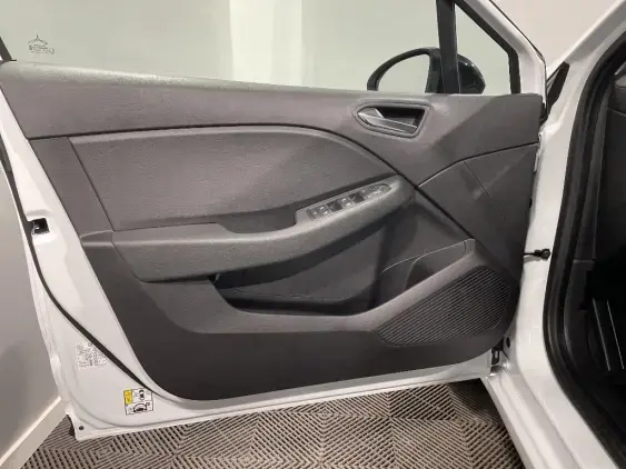 RENAULT CLIO V - voiture d'occasion - Photo 19