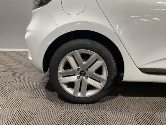 RENAULT CLIO V - voiture d'occasion - Photo 25