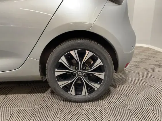 RENAULT ZOE - voiture d'occasion - Photo 24