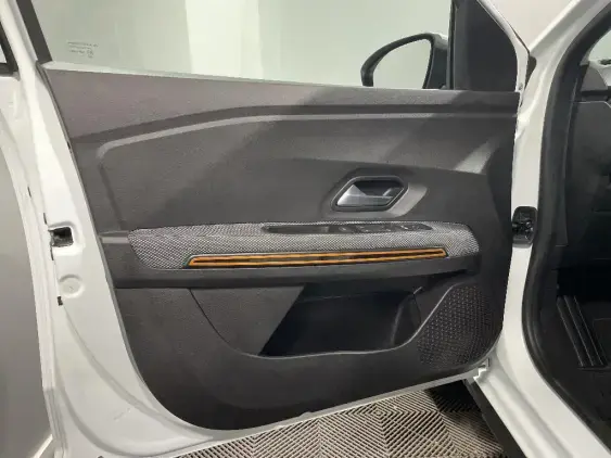 DACIA SANDERO III - voiture d'occasion - Photo 19