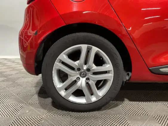 RENAULT CLIO IV - voiture d'occasion - Photo 24