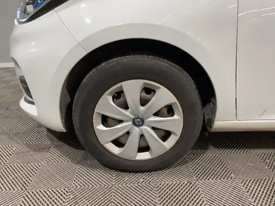 RENAULT ZOE - voiture d'occasion - Photo 22