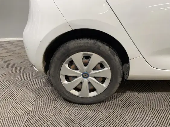 RENAULT ZOE - voiture d'occasion - Photo 24