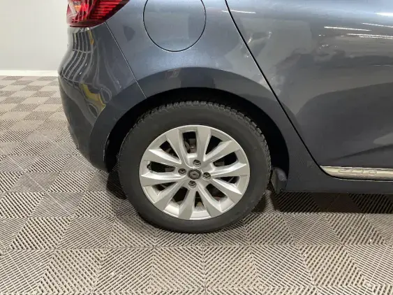 RENAULT CLIO V - voiture d'occasion - Photo 25