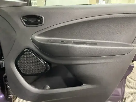 RENAULT ZOE - voiture d'occasion - Photo 18