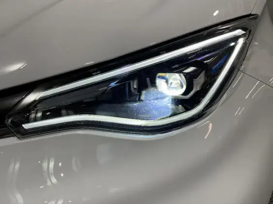 RENAULT ZOE - voiture d'occasion - Photo 17