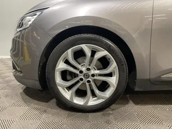 RENAULT SCENIC IV - voiture d'occasion - Photo 23