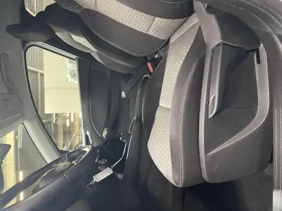 RENAULT CLIO REVERSIBLE V - voiture d'occasion - Photo 17