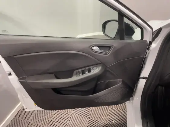 RENAULT CLIO REVERSIBLE V - voiture d'occasion - Photo 19