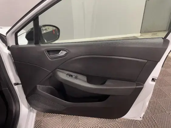 RENAULT CLIO REVERSIBLE V - voiture d'occasion - Photo 20