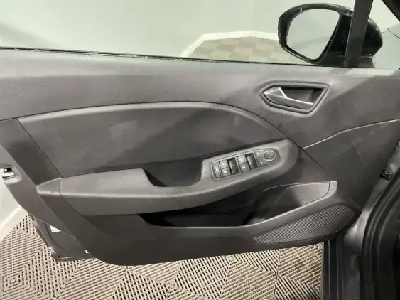 RENAULT CLIO V - voiture d'occasion - Photo 19