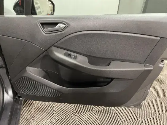 RENAULT CLIO V - voiture d'occasion - Photo 20