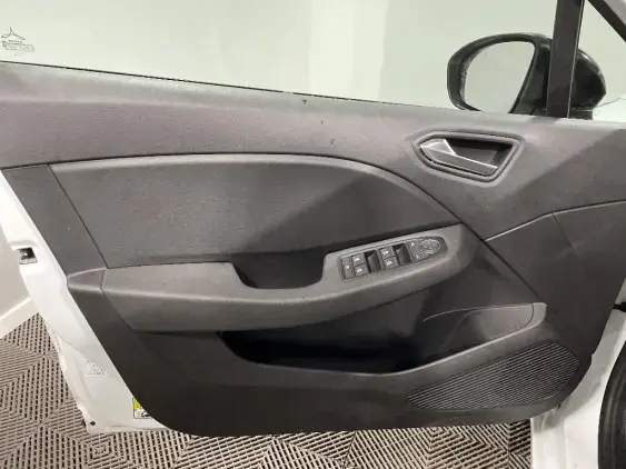 RENAULT CLIO V - voiture d'occasion - Photo 19