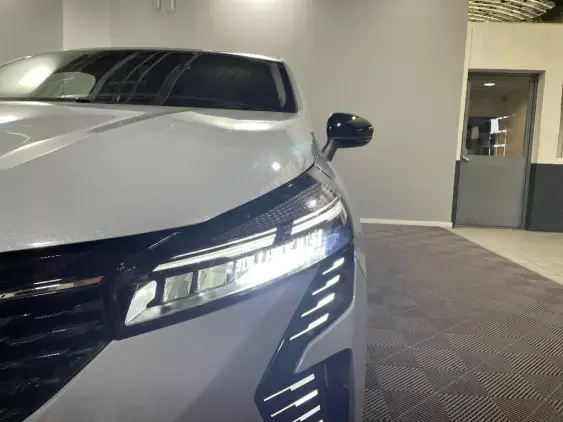 RENAULT CLIO V - voiture d'occasion - Photo 22