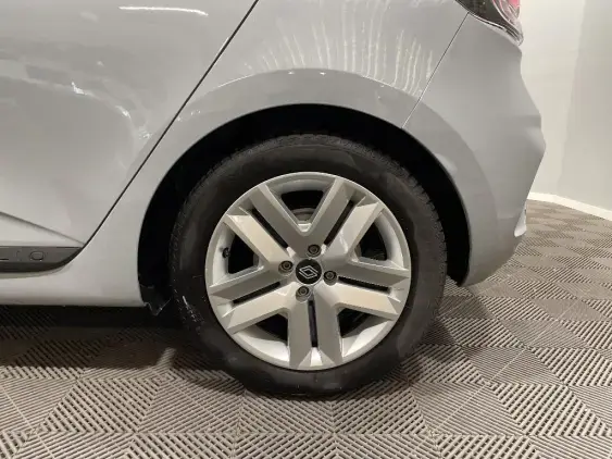 RENAULT CLIO V - voiture d'occasion - Photo 24