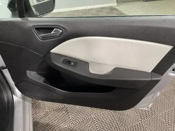 RENAULT CLIO V - voiture d'occasion - Photo 20