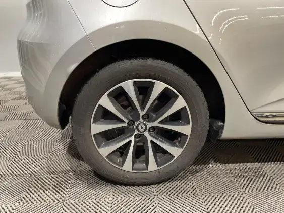 RENAULT CLIO V - voiture d'occasion - Photo 25