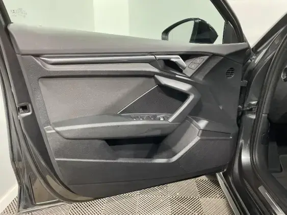 AUDI A3 SPORTBACK IV - voiture d'occasion - Photo 18