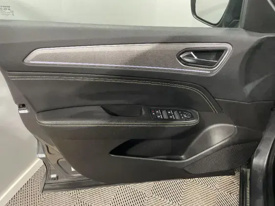 RENAULT ARKANA - voiture d'occasion - Photo 19