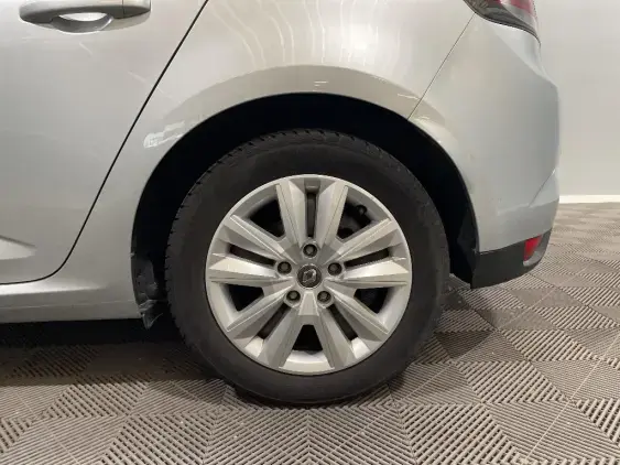 RENAULT MEGANE IV - voiture d'occasion - Photo 24