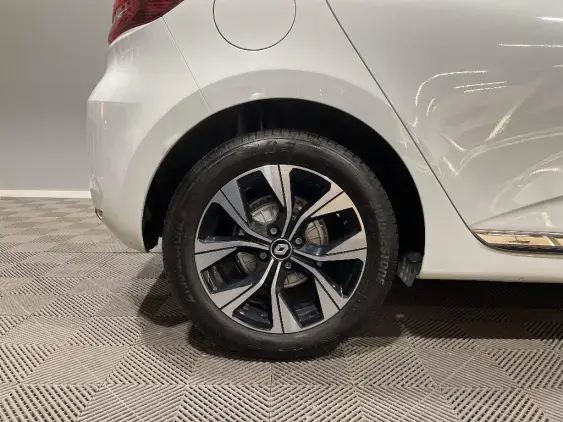 RENAULT CLIO V - voiture d'occasion - Photo 24