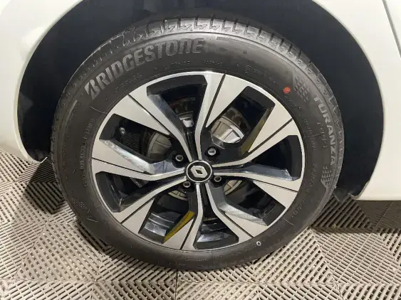 RENAULT CLIO V - voiture d'occasion - Photo 23