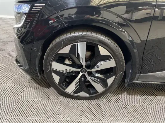 RENAULT MEGANE V - voiture d'occasion - Photo 23