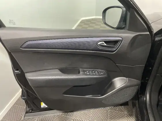 RENAULT ARKANA - voiture d'occasion - Photo 19